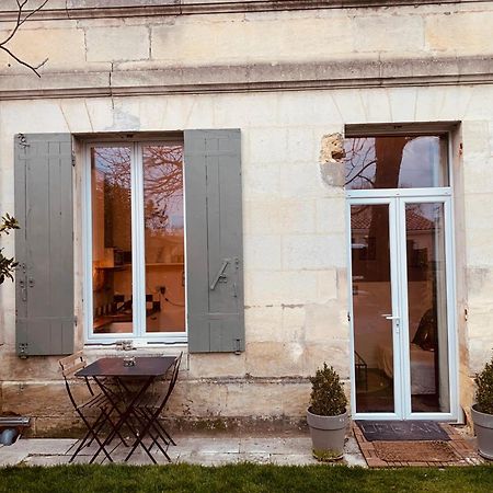 Вилла Escapade Girondine Saint-Sulpice-et-Cameyrac Экстерьер фото